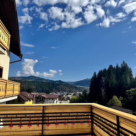 Chalet Minut ヴァトラ・ドルネイ エクステリア 写真